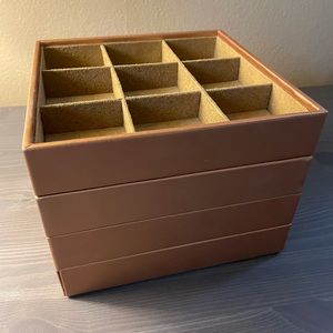 4-tray felt-lined jewelry stacker